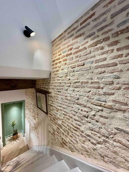 La Maison Des Cours - Wifi - Centre Ville Мулен Экстерьер фото